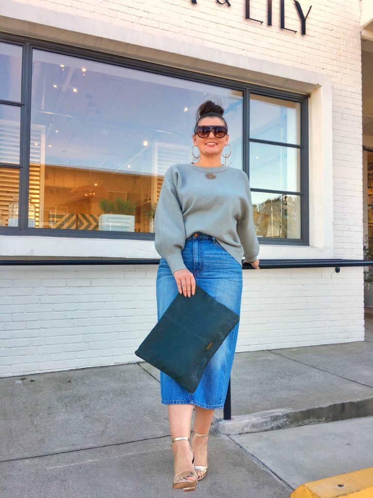 FALL OUTFIT: DENIM MIDI SKIRT AND SWEATER @julia.marie.b #everydaymadewell