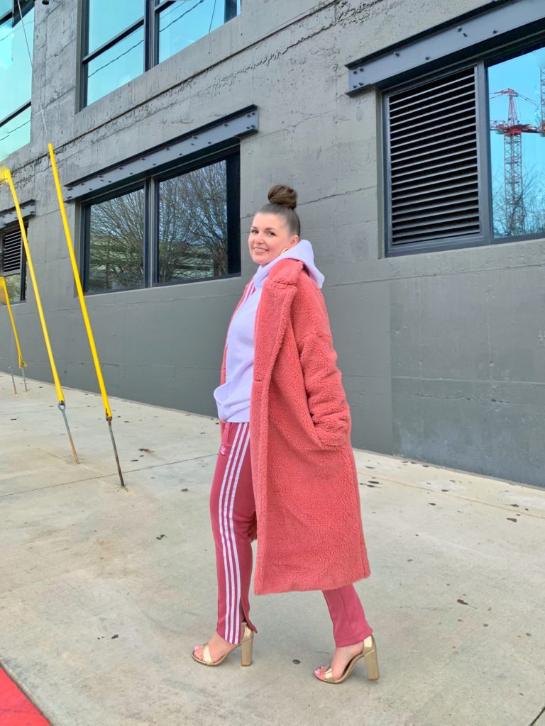 STREET STYLE: ADIDAS ORIGINALS TRACK PANTS and TEDDY BEAR COAT @julia.marie.b