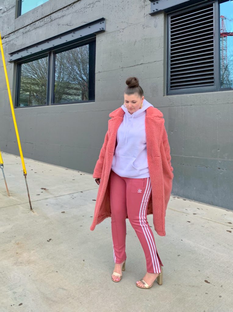 STREET STYLE: ADIDAS ORIGINALS TRACK PANTS and TEDDY BEAR COAT @julia.marie.b