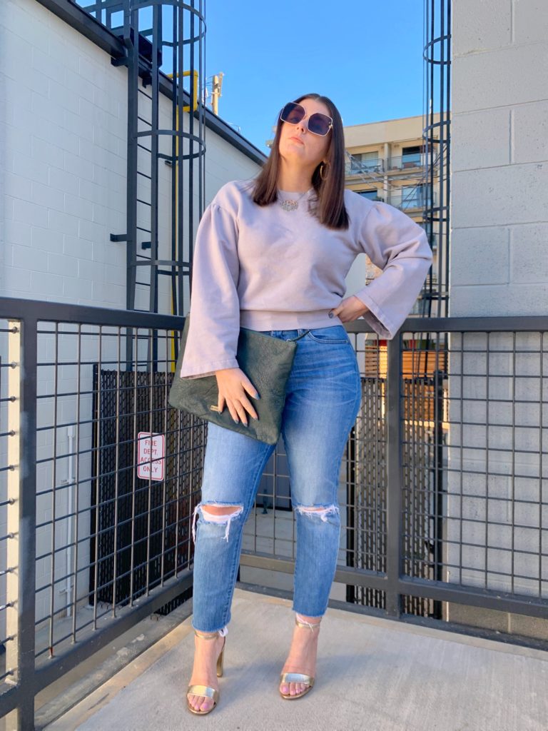 SPRING OUTFIT: MADEWELL DENIM AND SWEATSHIRT @julia.marie.b