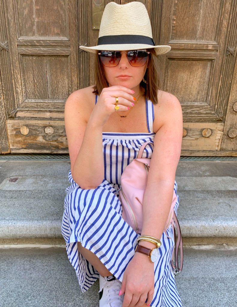 SUMMER CASUAL OUTFIT: HOW TO MAKE A TIERED DRESS STREET STYLE. MORE DETAILS HERE: http://www.juliamarieb.com/2019/06/04/summer-outfit-stripe-tier-dress/   @julia.marie.b