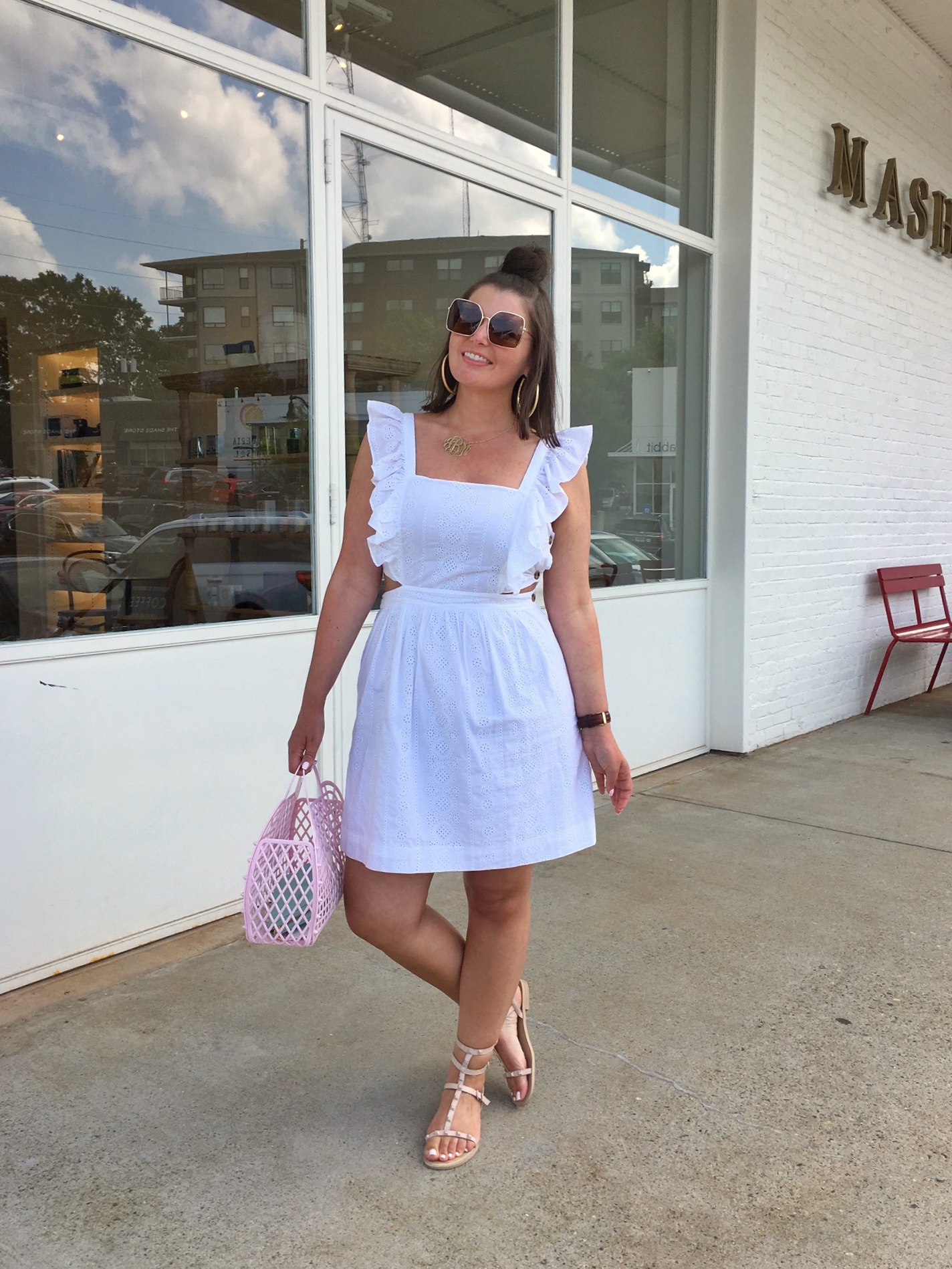 Summer Fashion: White Eyelet Dress