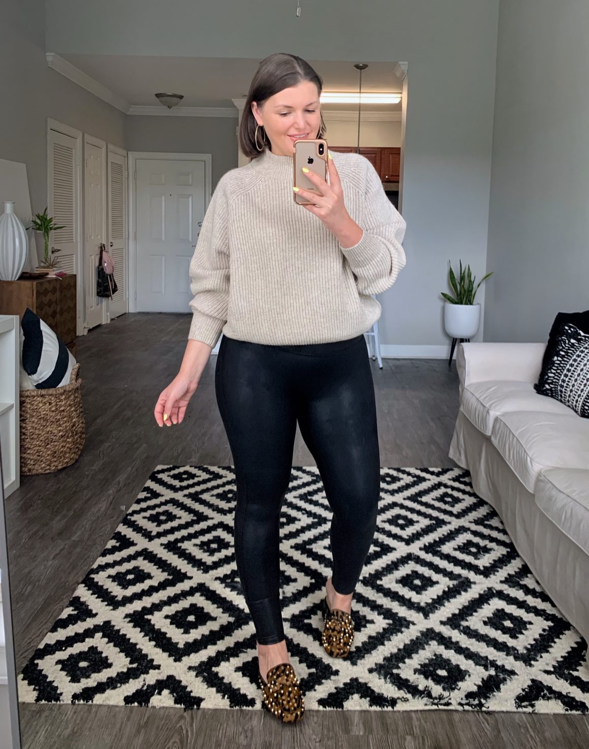 5 Ways To Style Spanx Leather Leggings The Rule Of 5 9946